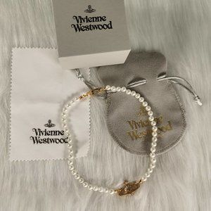 Vivienne Westwood Mini Bas Relief Choker in Gold